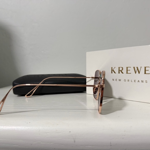KREWE Eve Sunglasses Rose Gold/Matte Black (disco) - Picture 5 of 6